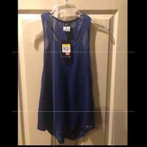 Nike tank